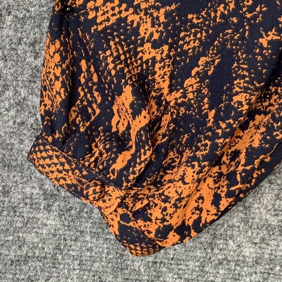 Cabi Faux Wrap Reptile Print Top Women L Pullover Tie At Neck - Picture 10 of 11